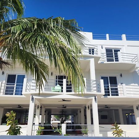 Ashton Court Belize Hotel Белиз Сити Екстериор снимка