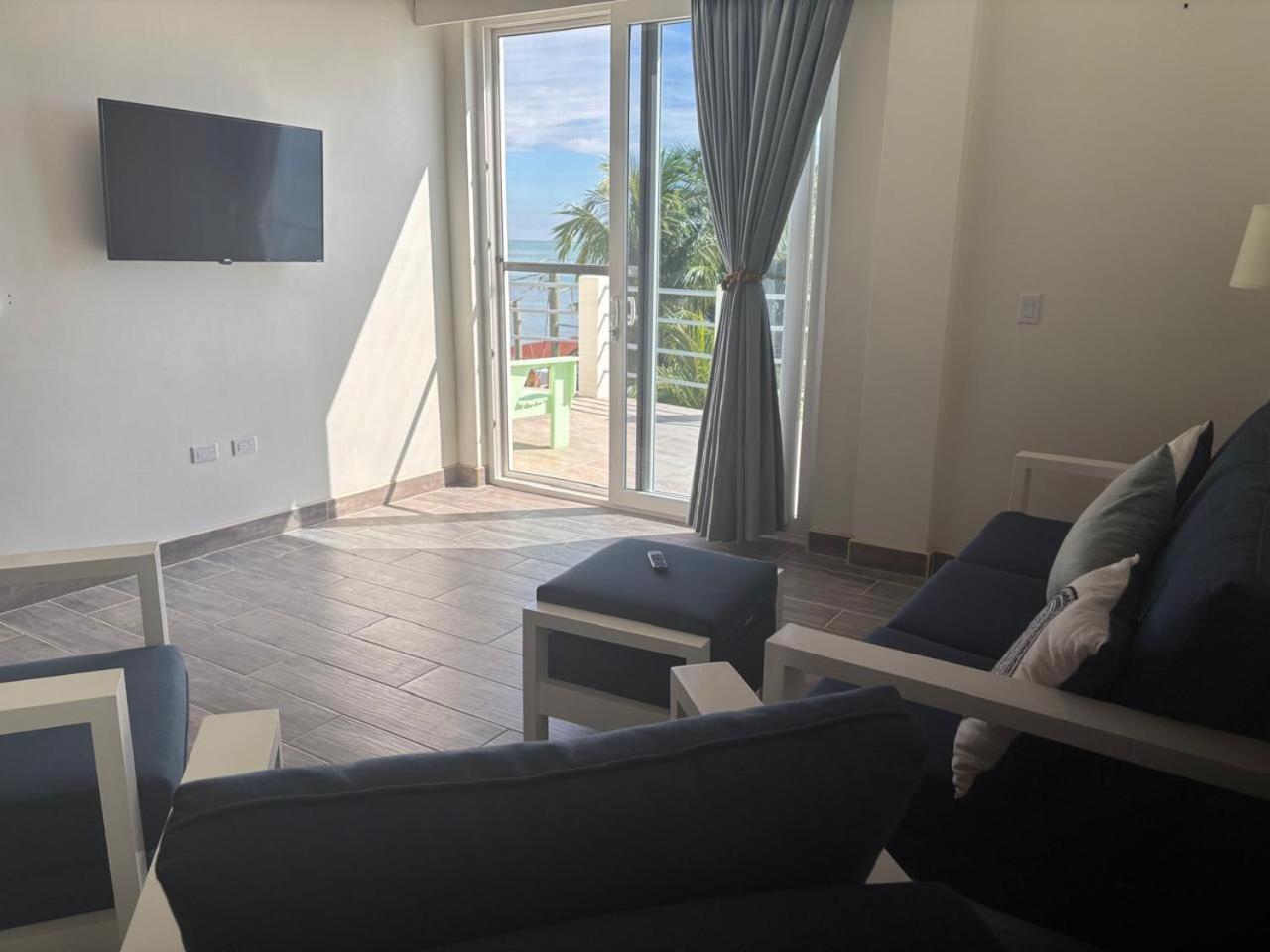 Ashton Court Belize Hotel Белиз Сити Екстериор снимка