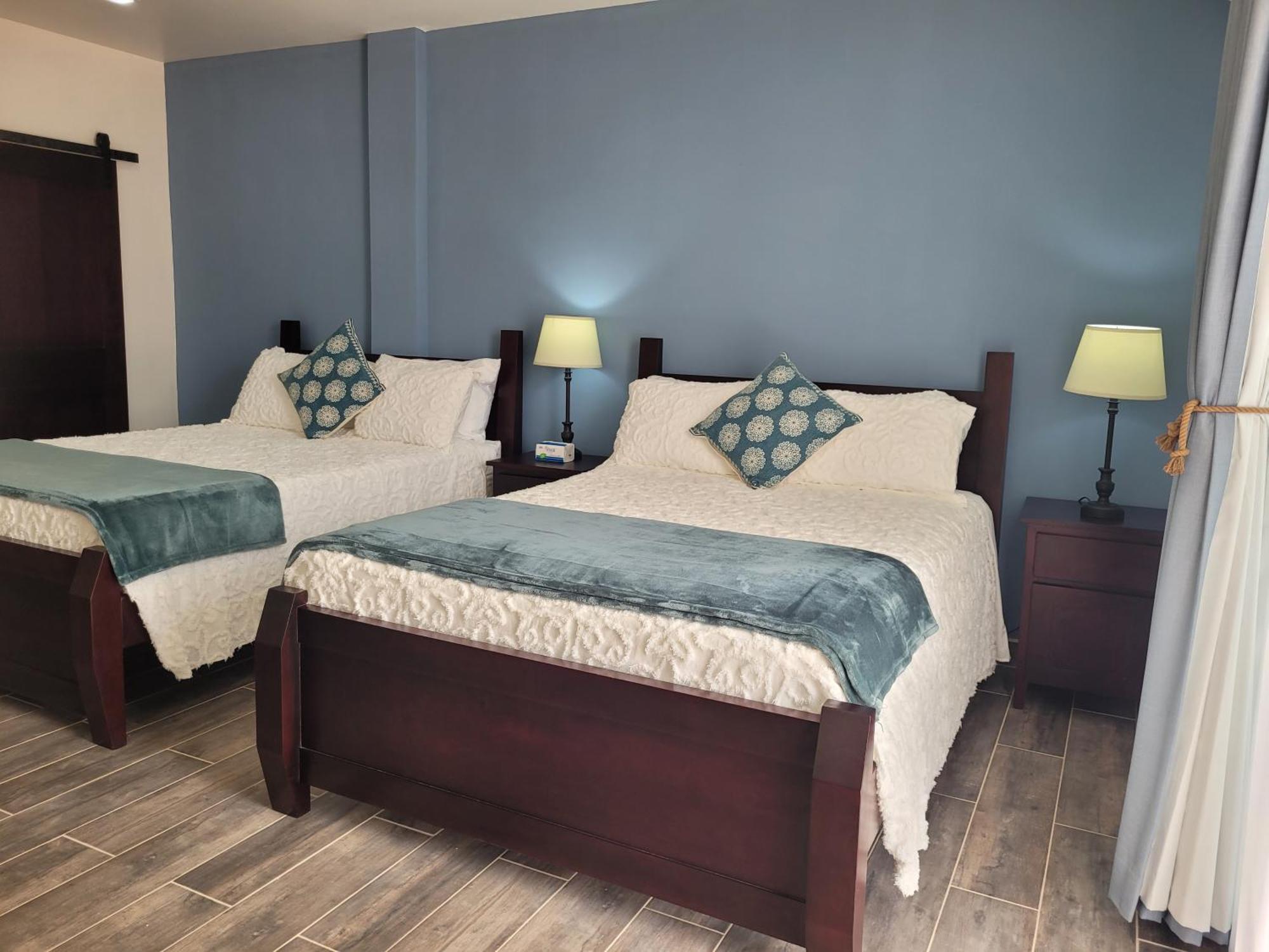 Ashton Court Belize Hotel Белиз Сити Екстериор снимка