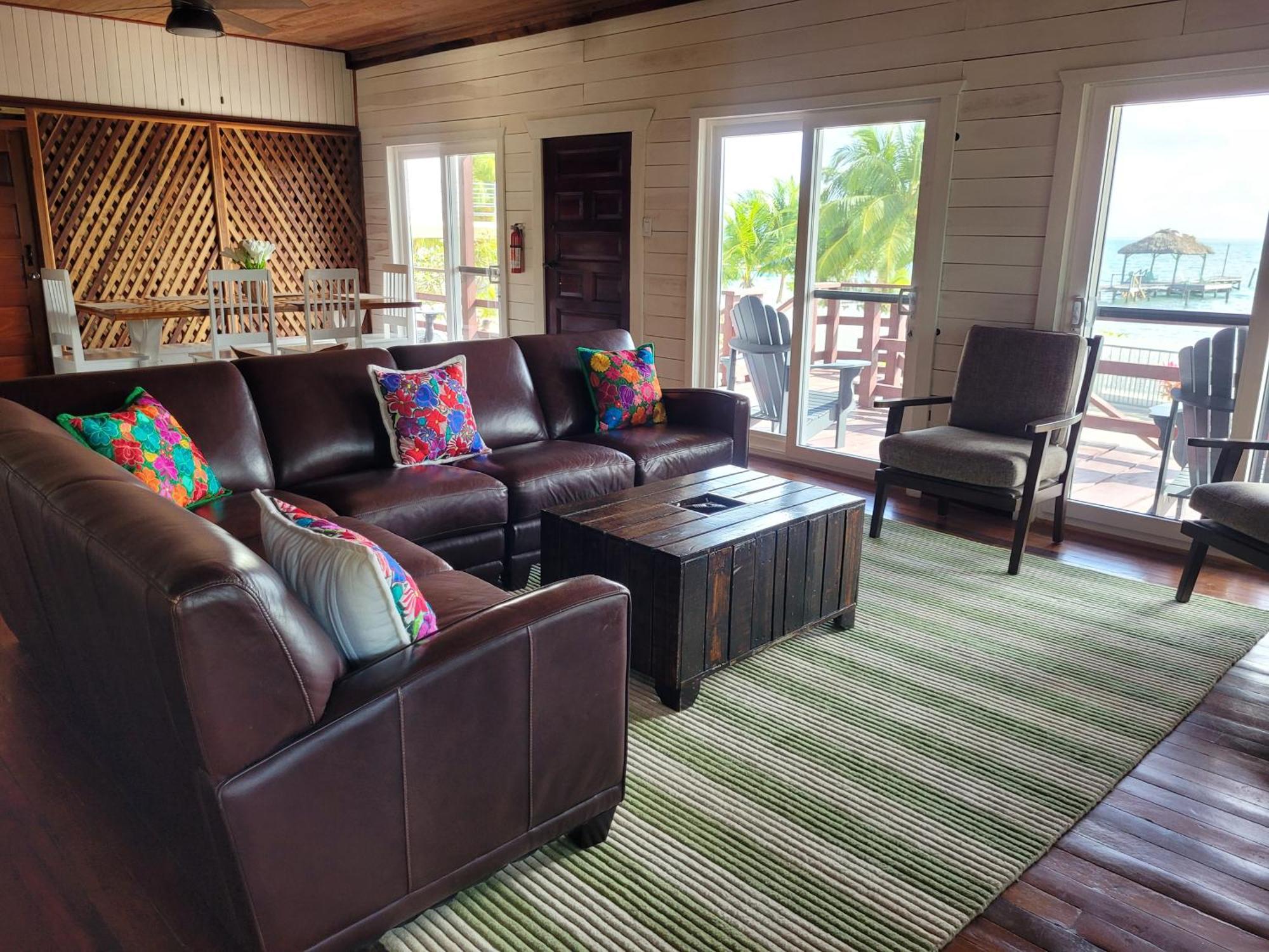 Ashton Court Belize Hotel Белиз Сити Екстериор снимка